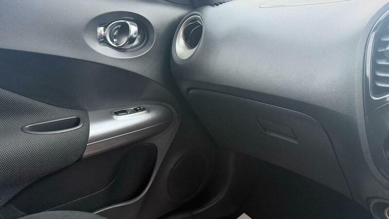 2011 Nissan Juke 1.6 Acenta Euro 5 5dr, photo 14
