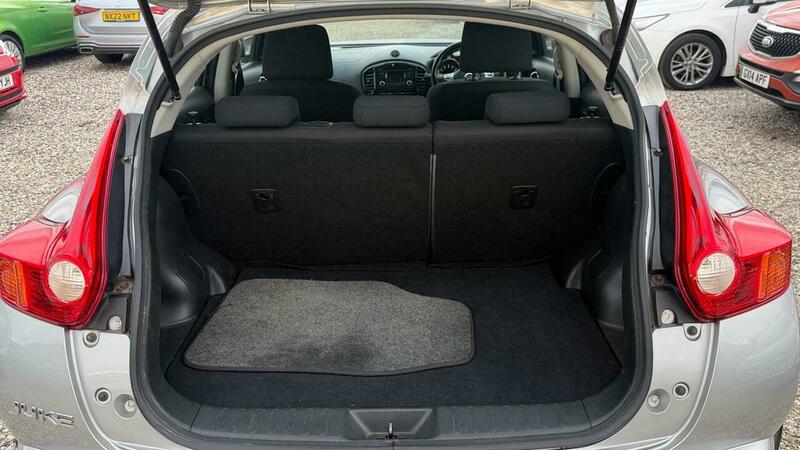 2011 Nissan Juke 1.6 Acenta Euro 5 5dr, photo 23