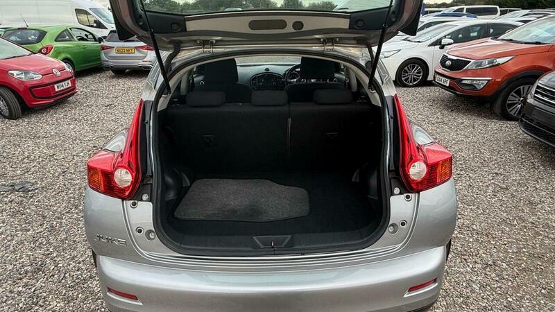 2011 Nissan Juke 1.6 Acenta Euro 5 5dr, photo 24