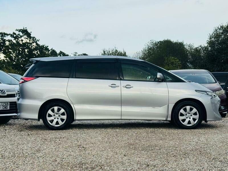 2017 Toyota Estima 2.4 PETROL AUTO 5 DOOR 8 SEATER, photo 9