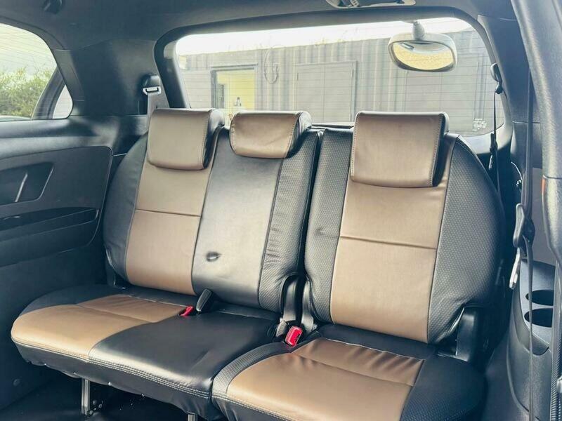 2017 Toyota Estima 2.4 PETROL AUTO 5 DOOR 8 SEATER, photo 14