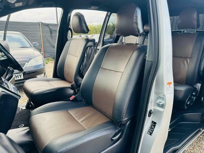 2017 Toyota Estima 2.4 PETROL AUTO 5 DOOR 8 SEATER, photo 17