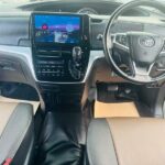 2017 Toyota Estima 2.4 PETROL AUTO 5 DOOR 8 SEATER