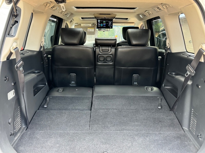 2013 Nissan Elgrand Highway star